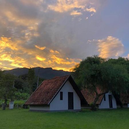 Pousada Pe Da Serra São Bento do Sapucaí Exterior foto